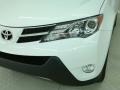 Super White - RAV4 XLE Photo No. 8