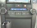 Super White - Camry XLE Photo No. 13