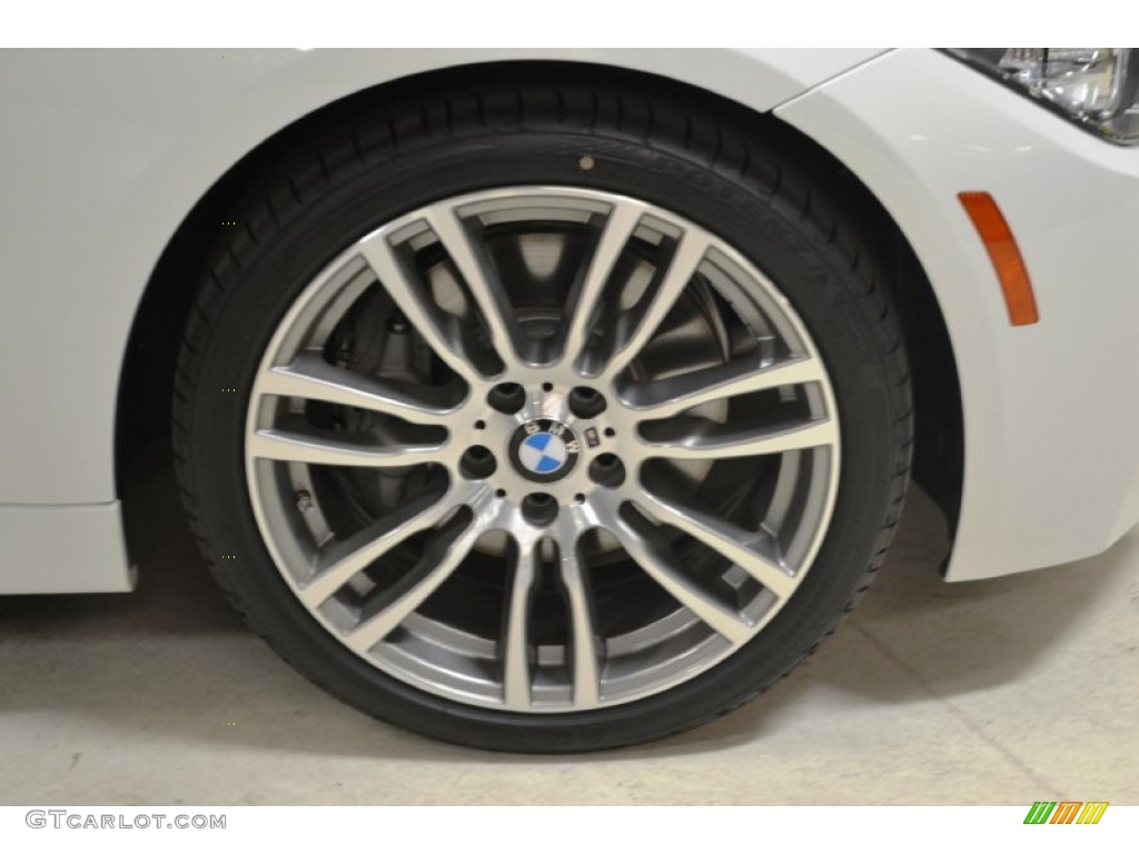 2015 3 Series 335i Sedan - Alpine White / Black photo #3