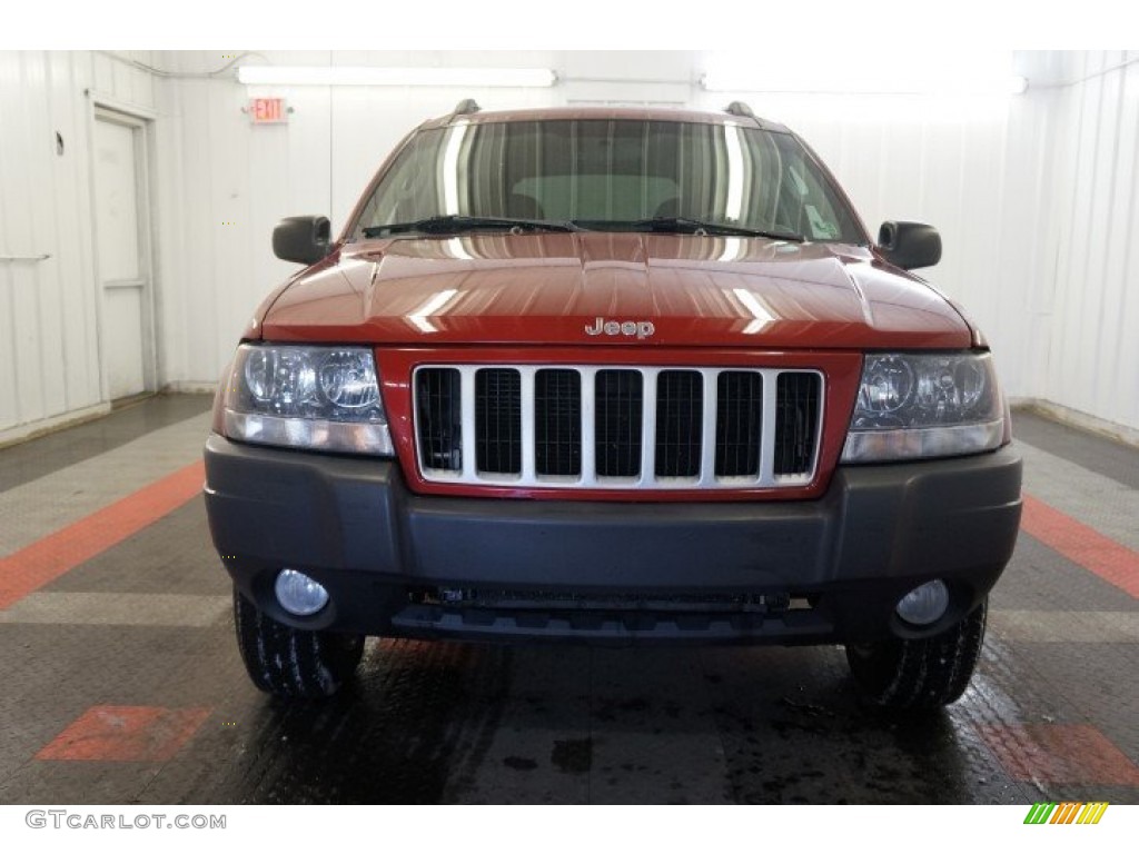 2004 Grand Cherokee Laredo 4x4 - Inferno Red Pearl / Dark Slate Gray photo #4