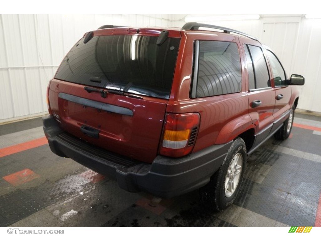 2004 Grand Cherokee Laredo 4x4 - Inferno Red Pearl / Dark Slate Gray photo #8
