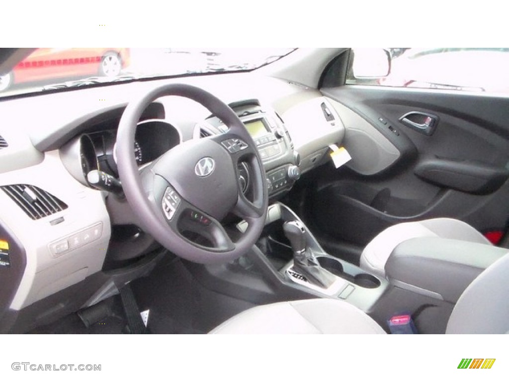 2015 Hyundai Tucson GLS AWD Interior Color Photos