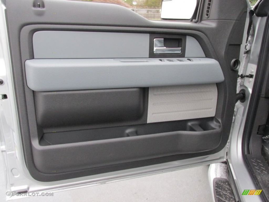 2014 F150 XLT SuperCrew - Ingot Silver / Steel Grey photo #23