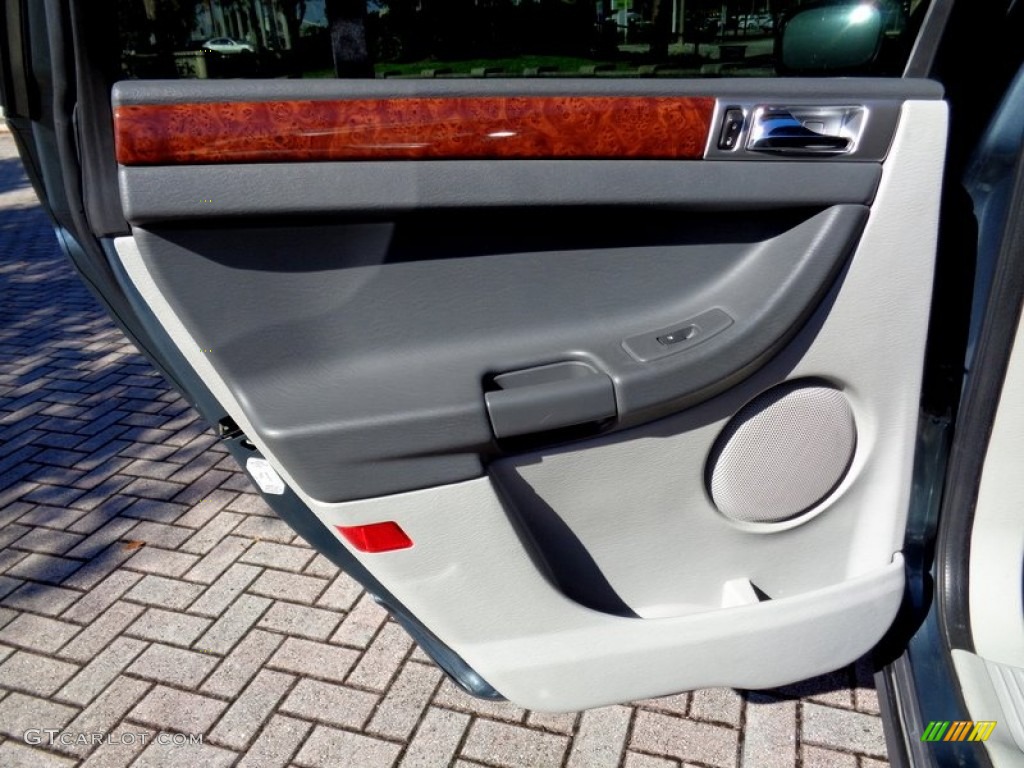 2007 Chrysler Pacifica Touring Pastel Slate Gray Door Panel Photo #100540145