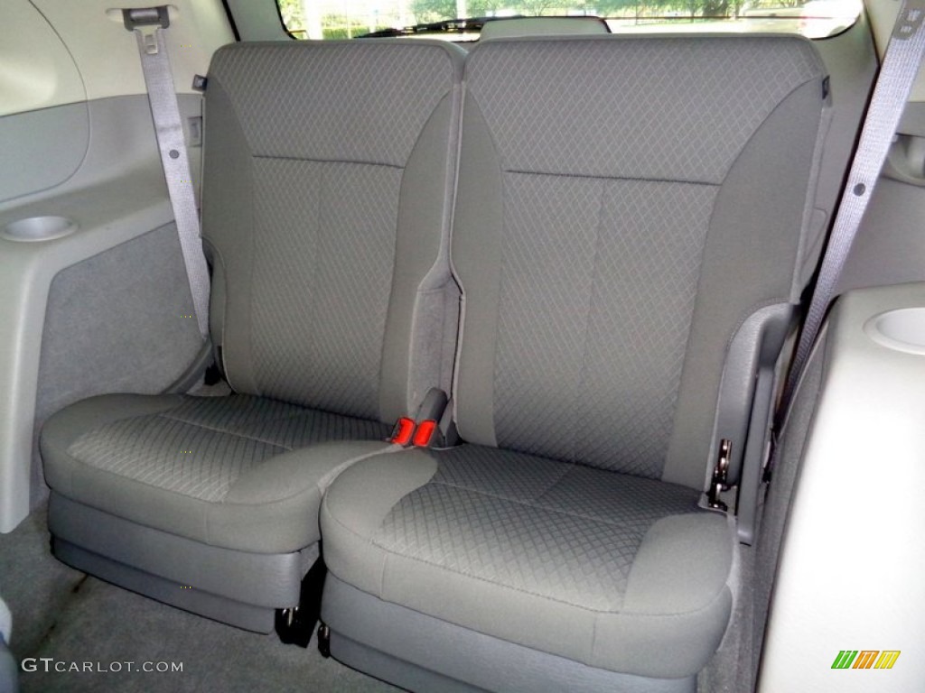 Pastel Slate Gray Interior 2007 Chrysler Pacifica Touring Photo #100540352