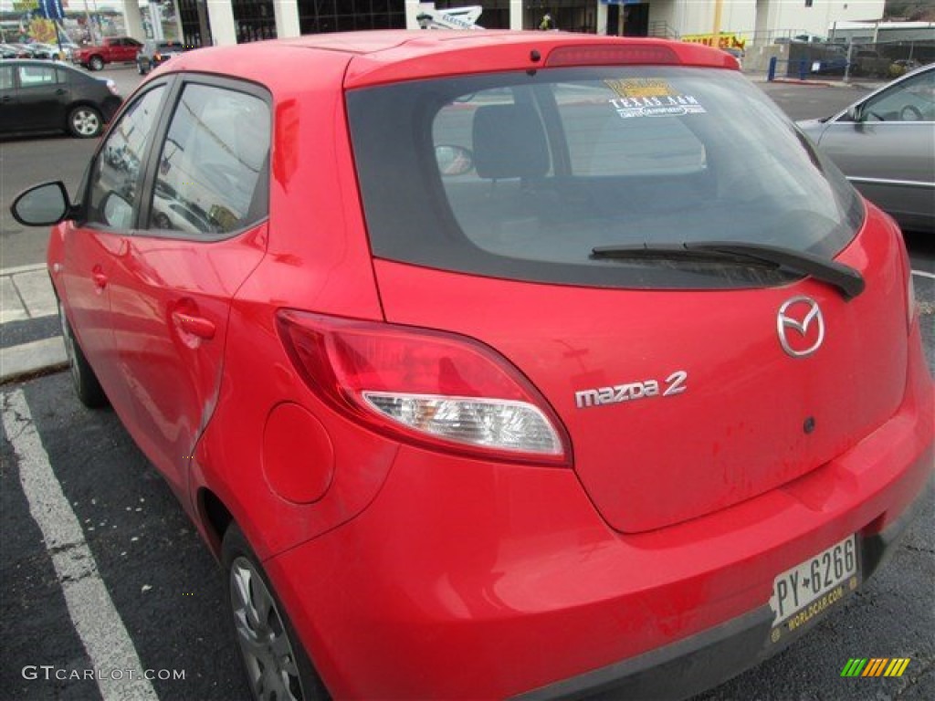 2013 MAZDA2 Sport - True Red / Black photo #3
