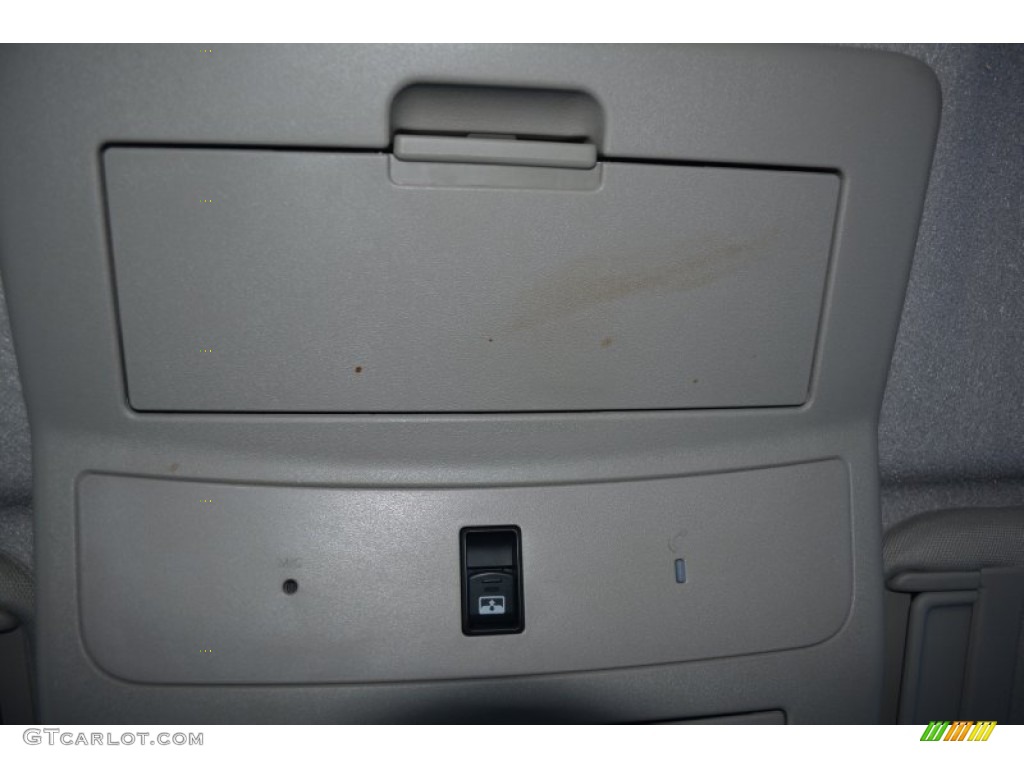 2012 Titan SV Crew Cab - Blizzard White / Almond photo #22