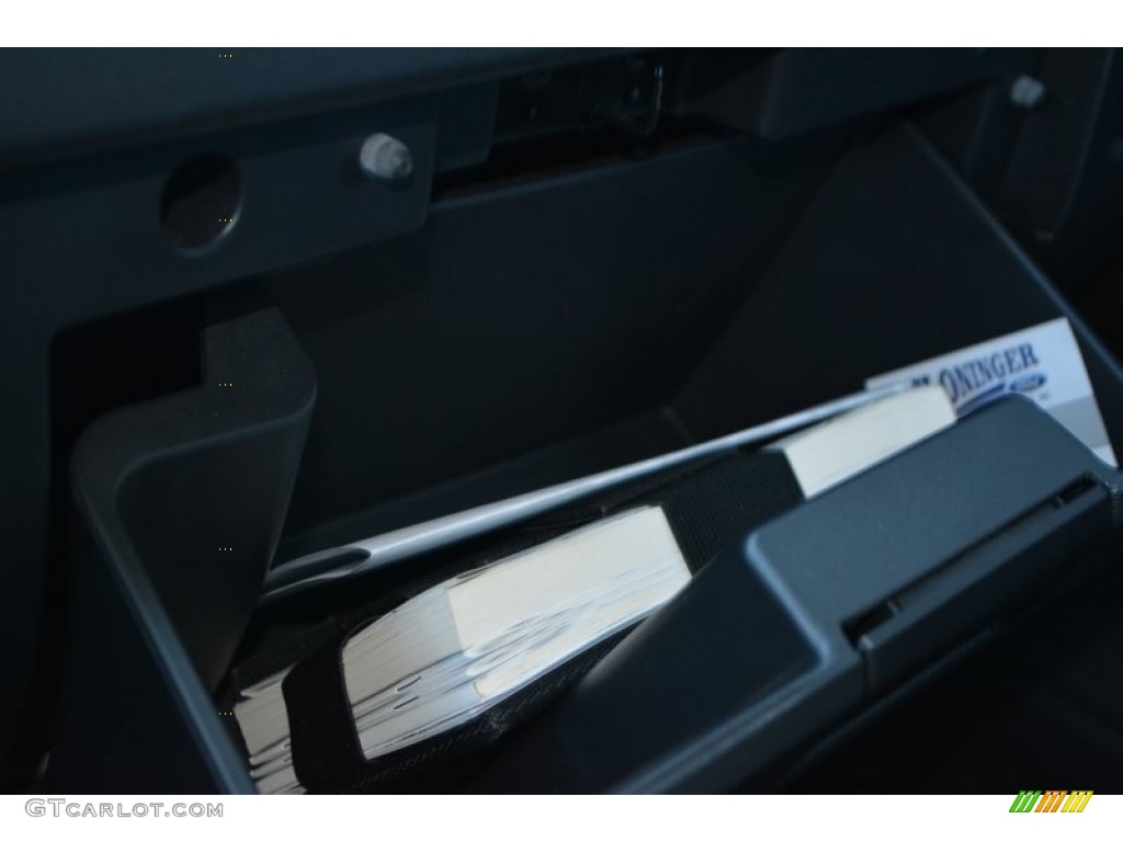 2012 Titan SV Crew Cab - Blizzard White / Almond photo #27