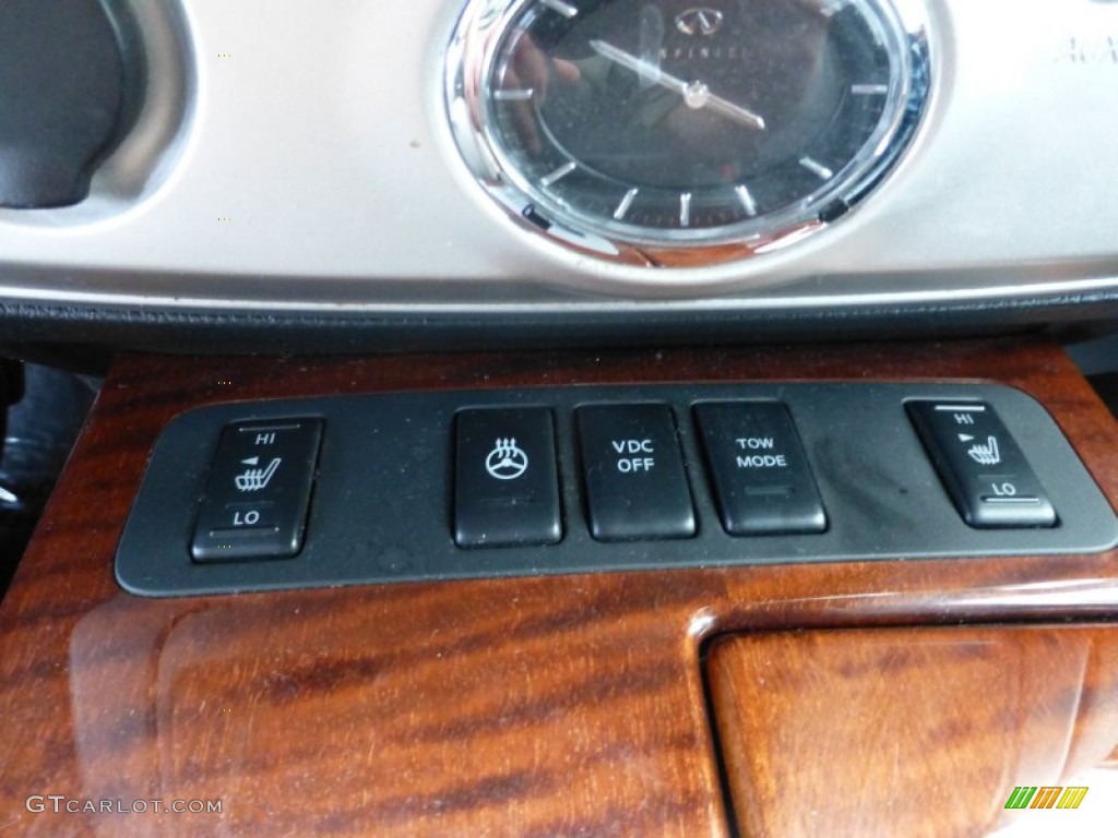2010 QX 56 4WD - Silver Graphite / Graphite photo #33