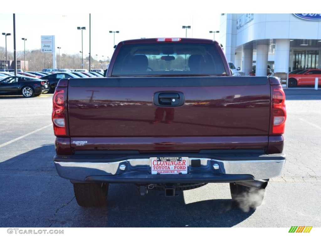 2003 Silverado 2500HD LT Extended Cab 4x4 - Dark Carmine Red Metallic / Tan photo #4