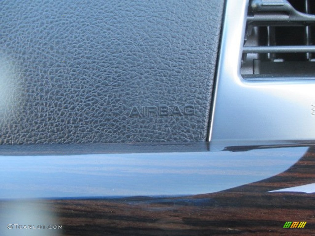 2010 MKS AWD - Ingot Silver Metallic / Charcoal Black/Fine Line Ebony photo #60