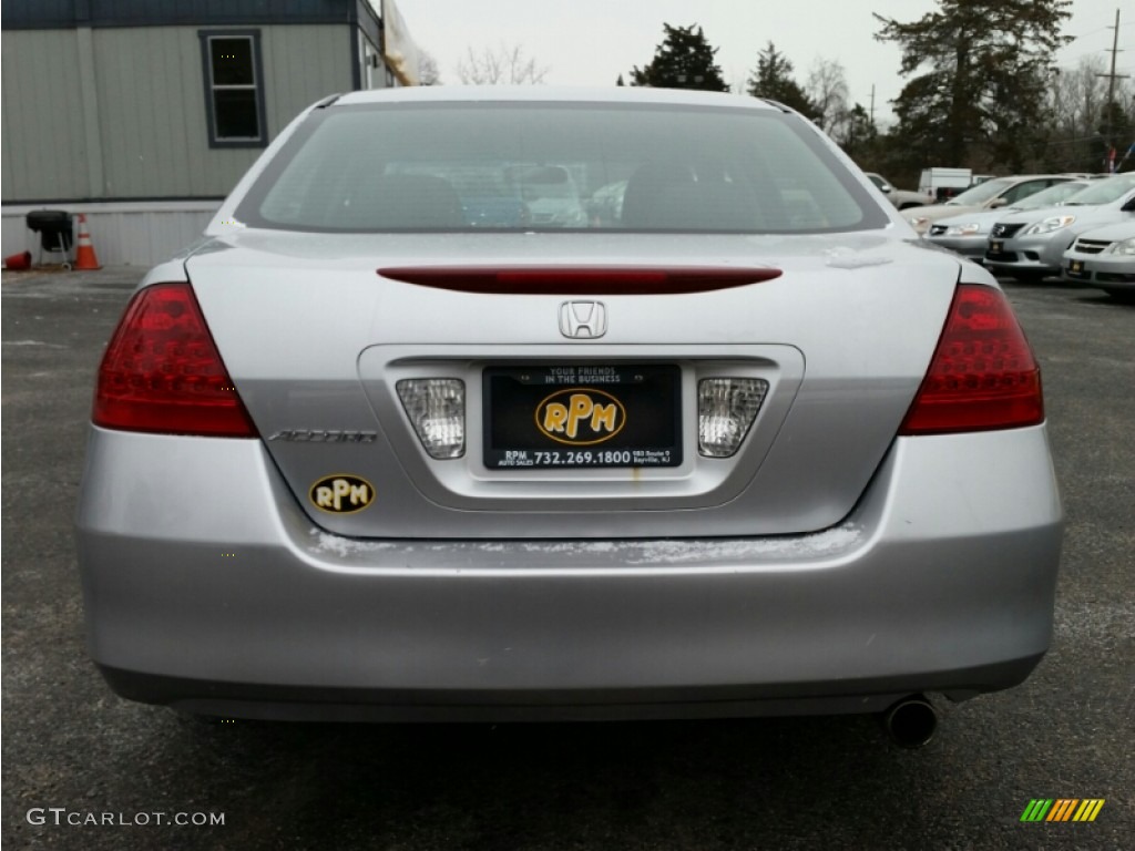 2007 Accord Value Package Sedan - Alabaster Silver Metallic / Gray photo #15