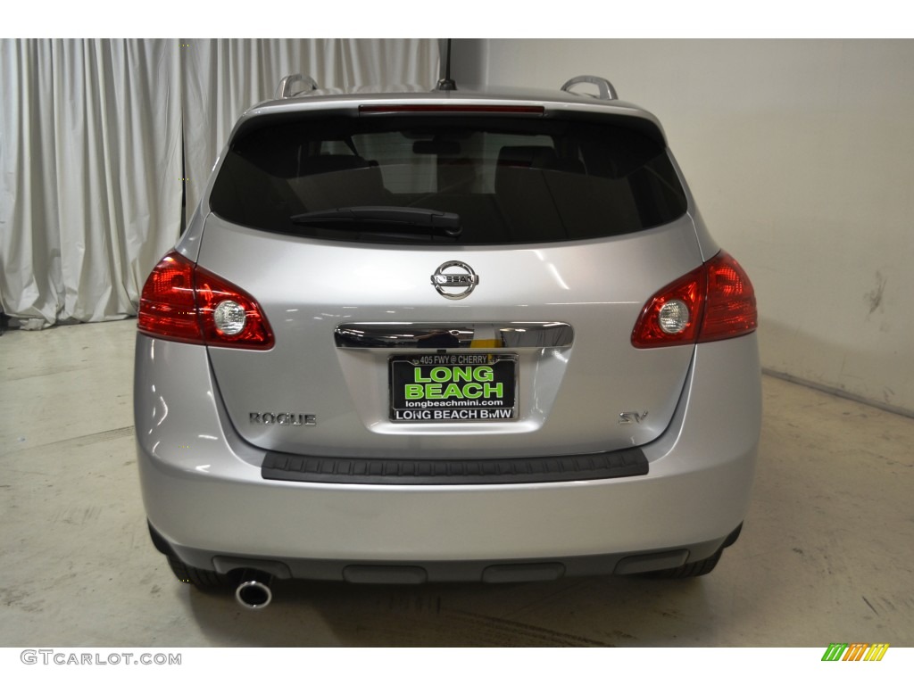 2011 Rogue SV - Silver Ice Metallic / Black photo #7