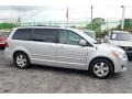 2011 Mercury Silver Metallic Volkswagen Routan SEL  photo #27