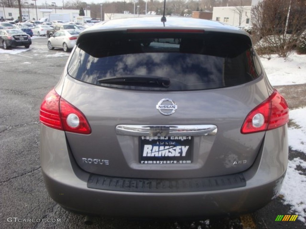 2011 Rogue S AWD - Gotham Gray Metallic / Black photo #6