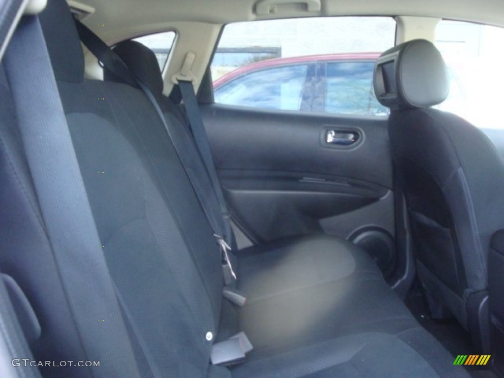 2011 Rogue S AWD - Gotham Gray Metallic / Black photo #17