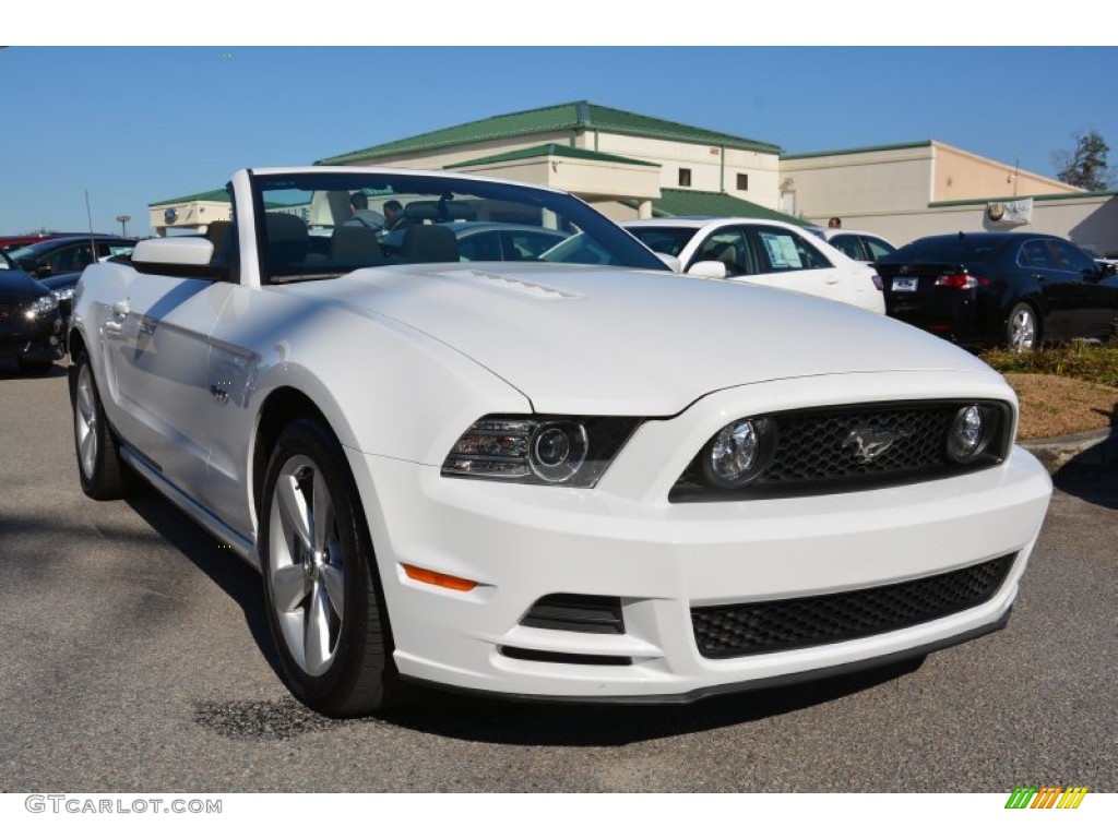 Oxford White 2014 Ford Mustang GT Convertible Exterior Photo #100586082