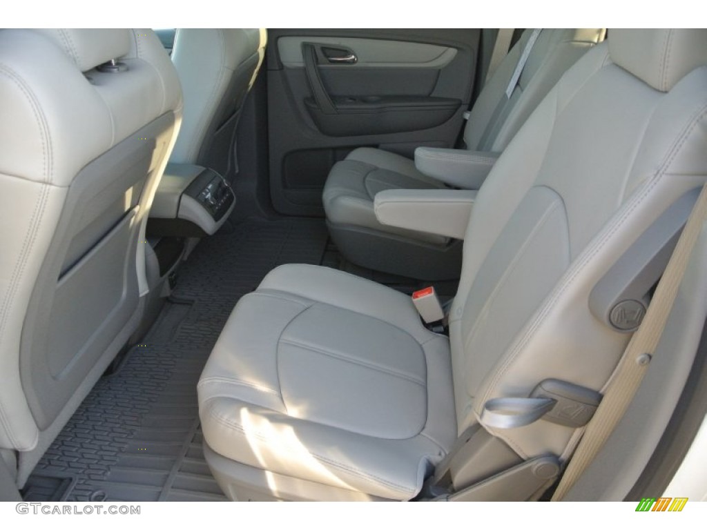 2015 Traverse LT - White Diamond Tricoat / Dark Titanium/Light Titanium photo #15