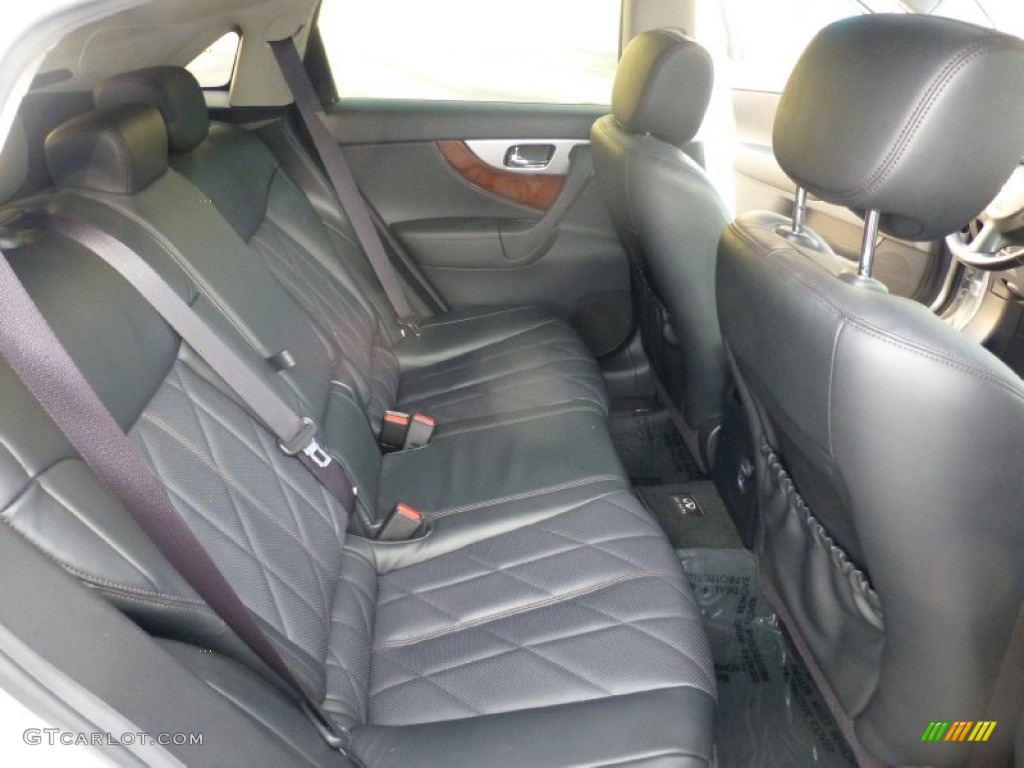 2014 QX70 AWD - Liquid Platinum / Graphite photo #24