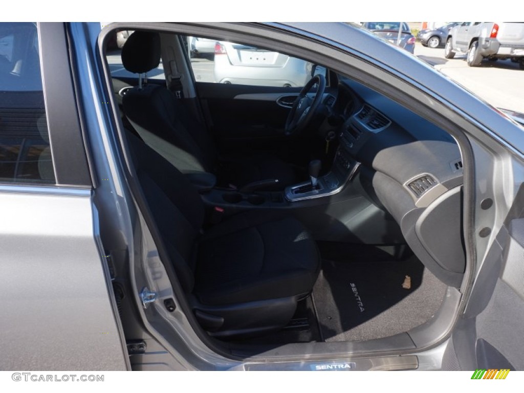 2014 Sentra SV - Brilliant Silver / Charcoal photo #14