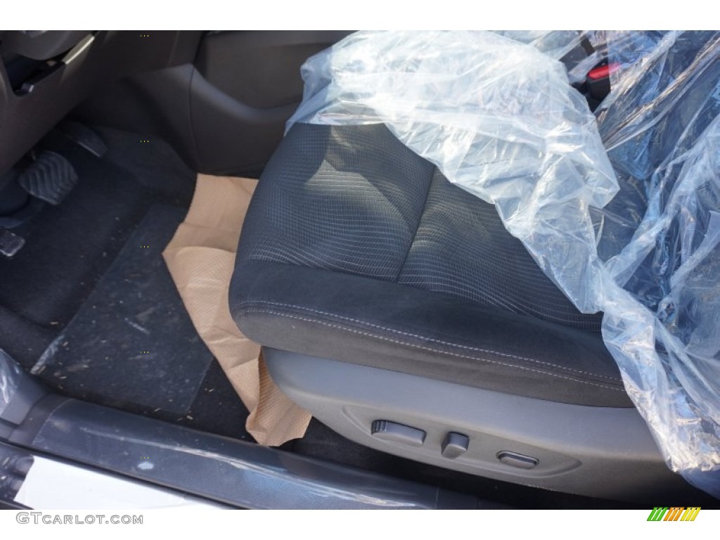 2015 Rogue SV - Gun Metallic / Charcoal photo #8
