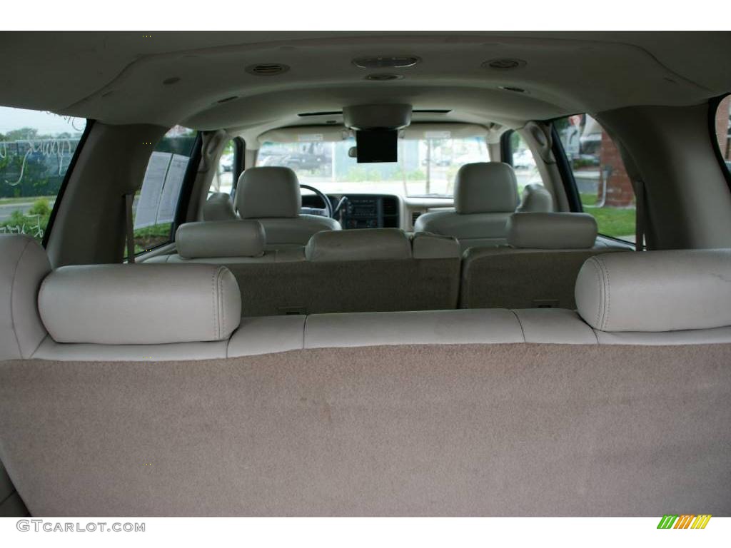 2003 Suburban 1500 LT 4x4 - Redfire Metallic / Tan/Neutral photo #10