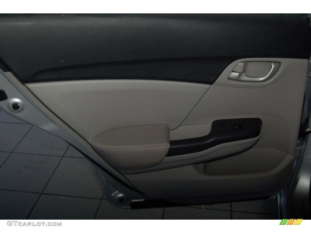 2015 Civic LX Sedan - Alabaster Silver Metallic / Gray photo #19