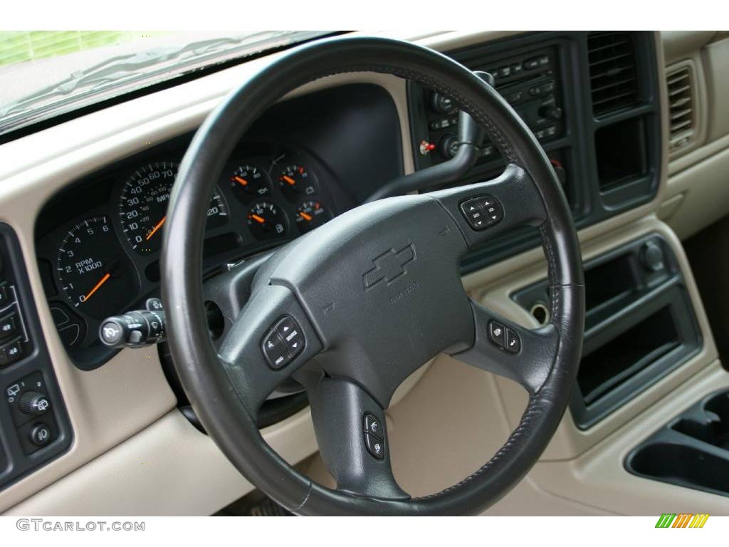 2003 Suburban 1500 LT 4x4 - Redfire Metallic / Tan/Neutral photo #15