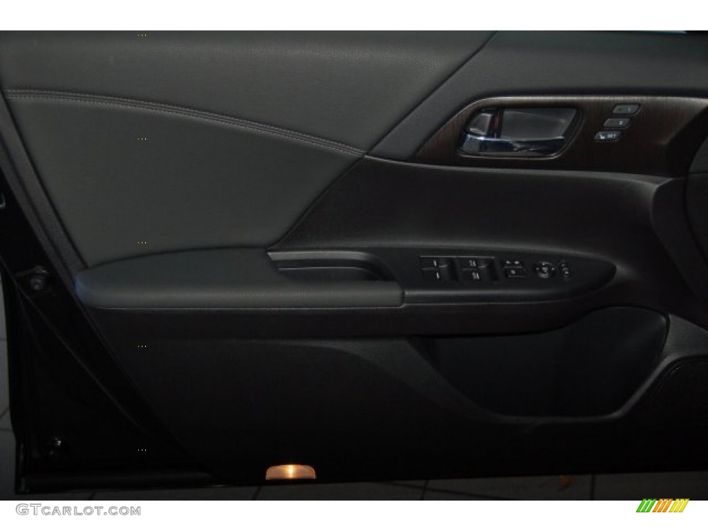 2015 Accord Hybrid Touring Sedan - Crystal Black Pearl / Black photo #11