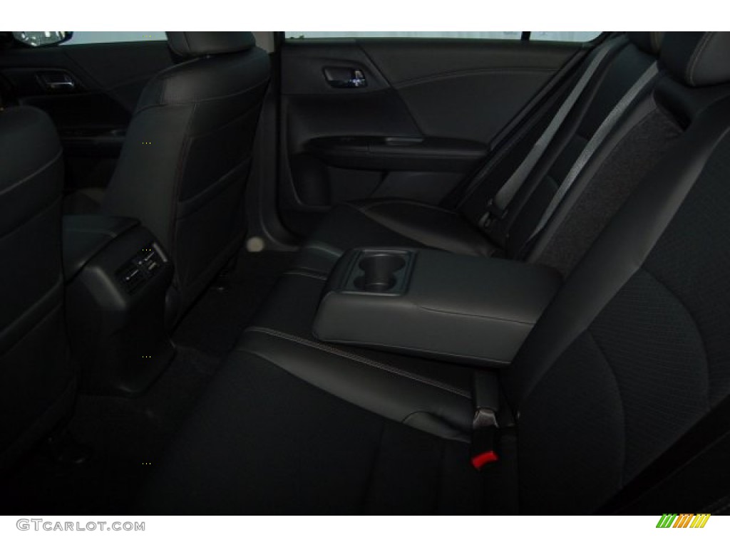 2015 Accord Hybrid Touring Sedan - Crystal Black Pearl / Black photo #25