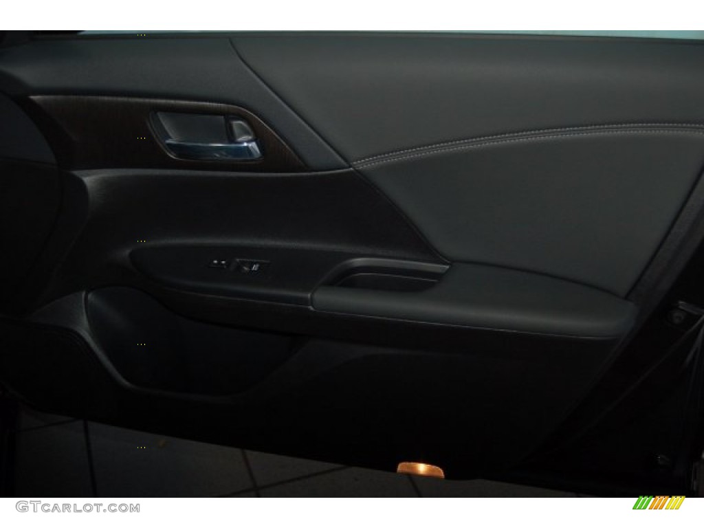 2015 Accord Hybrid Touring Sedan - Crystal Black Pearl / Black photo #27