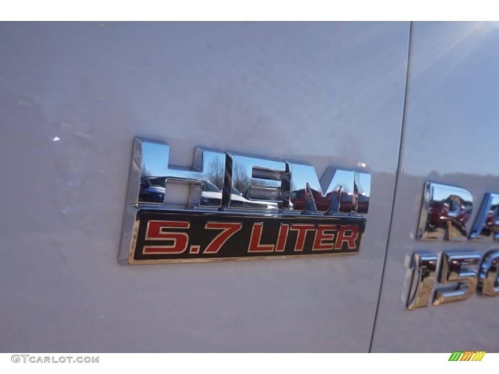 2015 1500 Big Horn Quad Cab - Bright White / Black/Diesel Gray photo #5