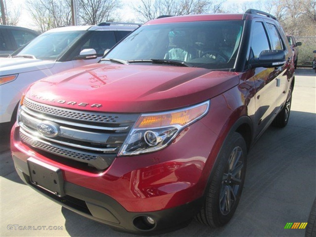 2015 Explorer XLT - Ruby Red / Charcoal Black photo #5