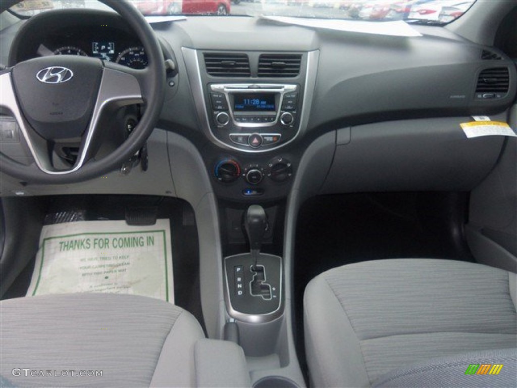 2015 Accent GLS - Ironman Silver / Gray photo #11