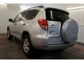 Classic Silver Metallic - RAV4 4WD Photo No. 10