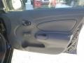 Super Black - Versa 1.6 S Sedan Photo No. 9