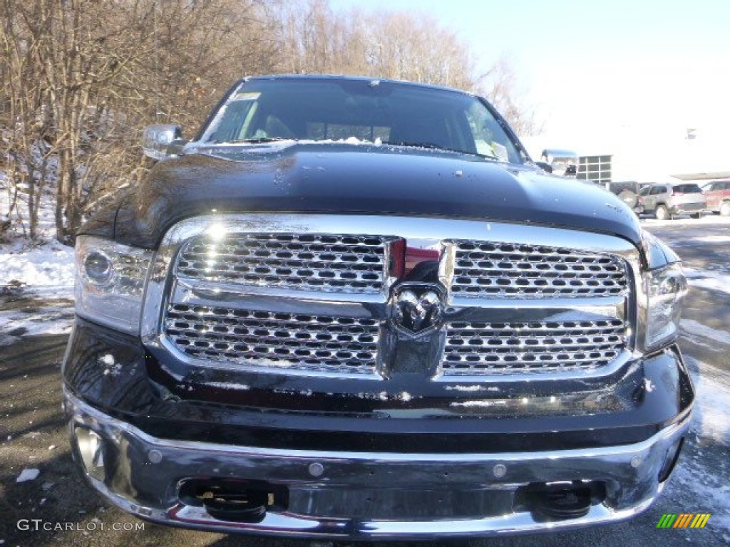 2015 1500 Laramie Quad Cab 4x4 - Black / Black photo #10