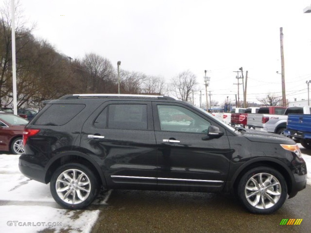 2015 Explorer Limited 4WD - Tuxedo Black / Charcoal Black photo #1