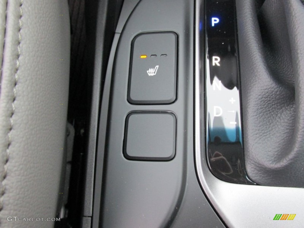 2015 Santa Fe Sport 2.0T - Sparkling Silver / Gray photo #32