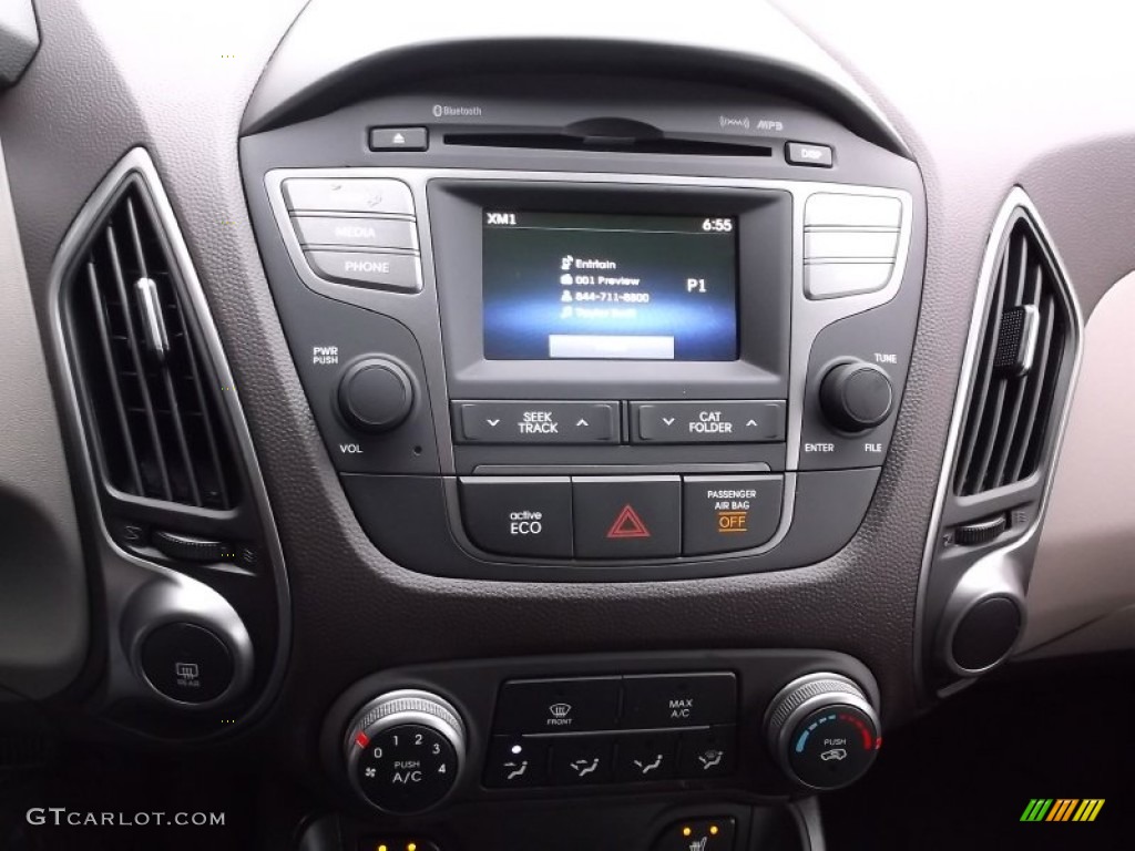 2015 Tucson SE AWD - Kona Bronze / Beige photo #13