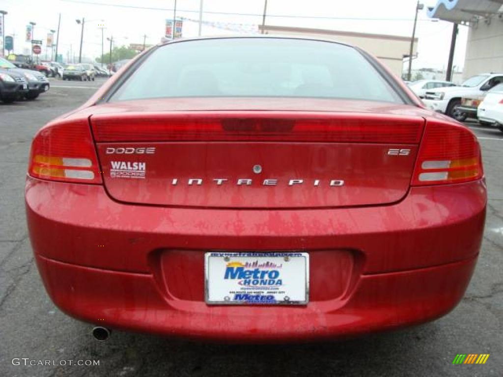 2002 Intrepid ES - Inferno Red Tinted Pearlcoat / Dark Slate Gray photo #5