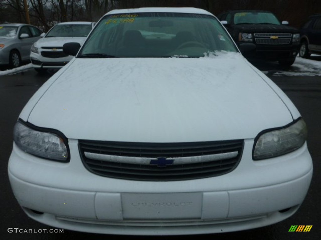 2001 Malibu Sedan - Bright White / Neutral photo #6