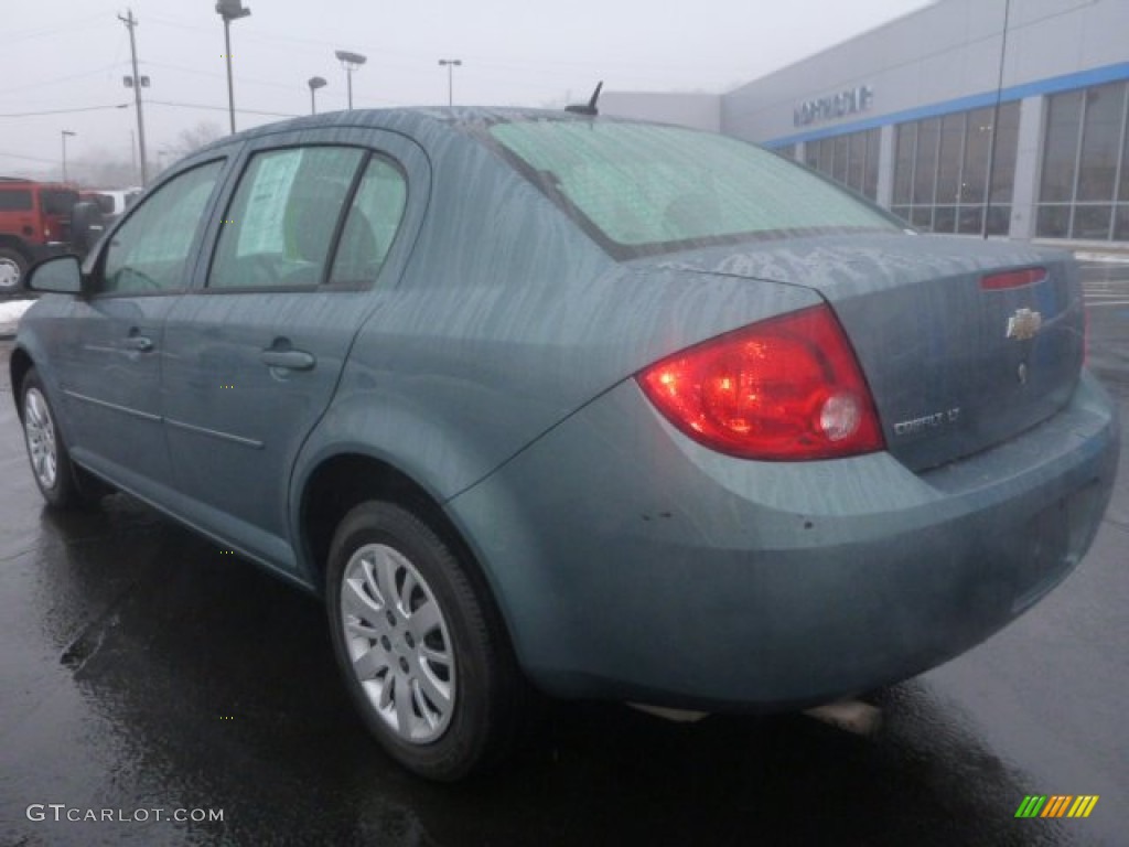 2010 Cobalt LT Sedan - Silver Moss Metallic / Ebony photo #3