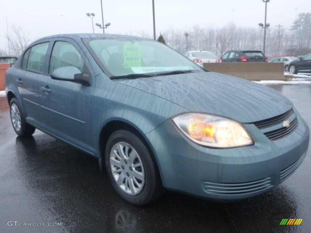 2010 Cobalt LT Sedan - Silver Moss Metallic / Ebony photo #7
