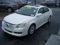 Blizzard White Pearl - Avalon XLS Photo No. 2