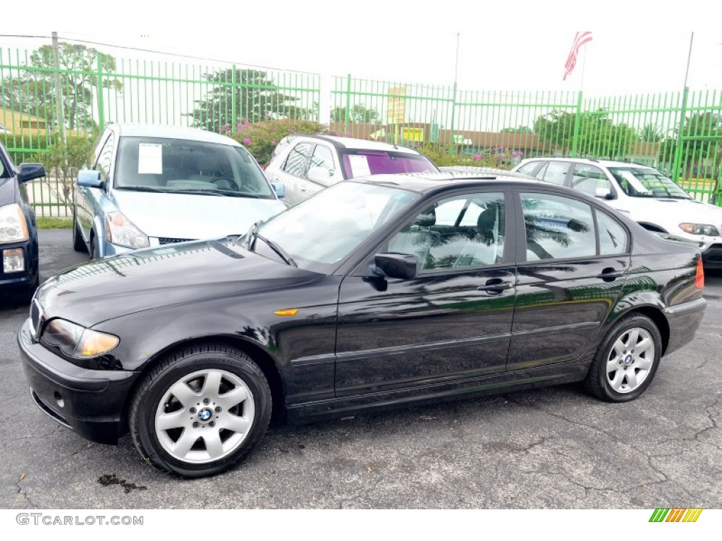 2002 3 Series 325i Sedan - Jet Black / Black photo #14