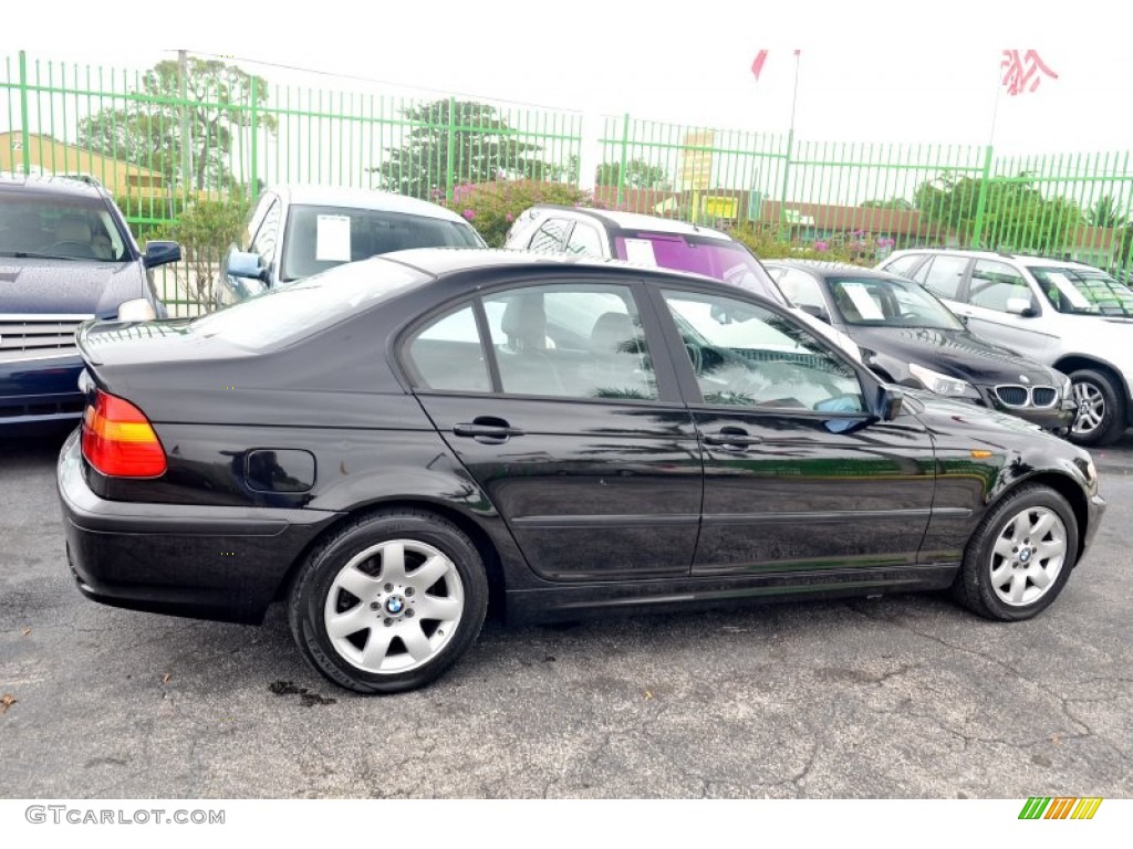 2002 3 Series 325i Sedan - Jet Black / Black photo #34