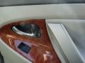 Black - Camry XLE Photo No. 17