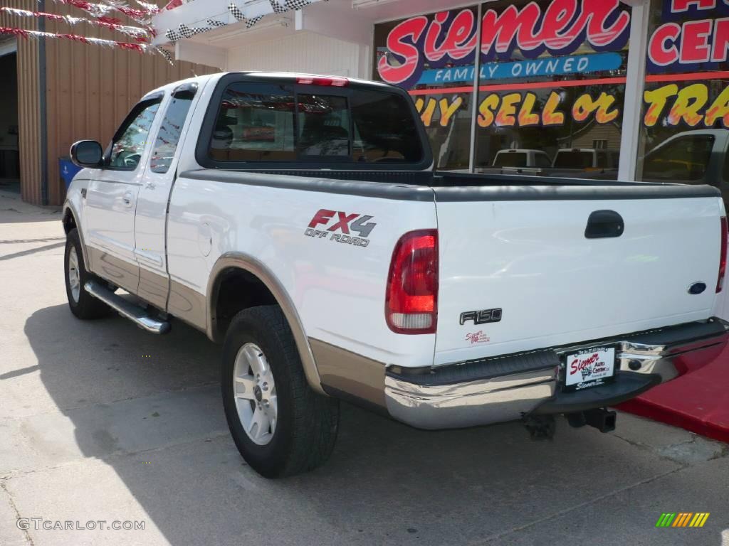 2003 F150 Lariat SuperCab 4x4 - Oxford White / Medium Parchment Beige photo #7