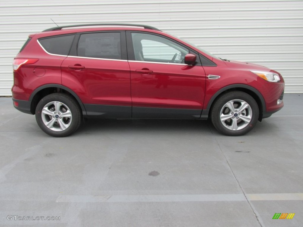 Ruby Red Metallic 2015 Ford Escape SE Exterior Photo #100645700